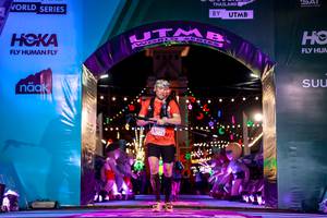 BIB: 309
                            <button type="button" onclick="openModal(24874480)" class="btn btn-primary btn-sm float-right btn-popup" data-toggle="modal" data-target=".modal-high-quality">
                        <i class="fas fa-shopping-cart"></i> Add to Cart
                    </button>
                                            <button type="button" onclick="isThisMe(24874480, true)" class="btn btn-success btn-sm float-right btn-popup btn-isme hidden" data-toggle="tooltip" data-placement="bottom" title="นี่คือรูปของคุณใช่ไหม คลิกที่นี่เพื่อเอาเข้าอัลบั้ม">
                        <i class="fas fa-plus"></i> Add to album
                    </button>
                    <button type="button" onclick="isThisMe(24874480, false)" class="btn btn-warning btn-sm float-right btn-popup btn-isnotme hidden">
                        <i class="fas fa-ban"></i> Remove from album
                    </button>